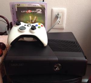 Xbox 360 Slim 5.0 como nuevo buen estado