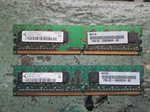 4 memorias DDR2 de 512Mb c/u para PC