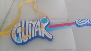 Guitarra musical marca kawasaki
