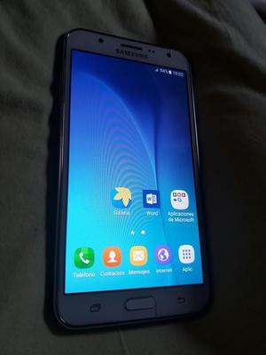 Samsung J7