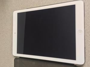 iPad Air 1 Silver, 16GB, WiFi Cellular Cover plegable