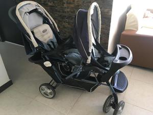 Coche doble marca Graco en excelente estado muy practico