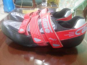 ZAPATILLAS PARA CICLISMO TALLA 42..