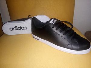 Zapatilla Adidas