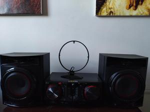 Equipo de Sonido Lg Cjw