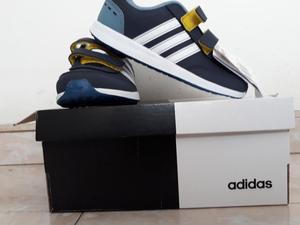 Adidas Originales T 31