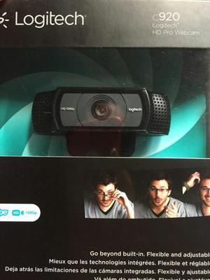 Camara Logitech C920 con Tripot