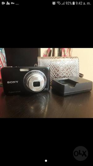 Camara Sony Cybershot 12.1 Megapixeles