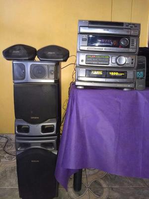 Se vende equipo de sonido