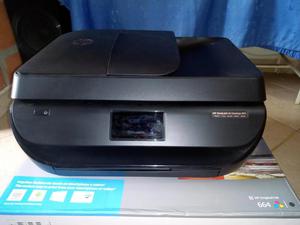 Se vende Multifuncional Hp con 7 meses de Garantia Info