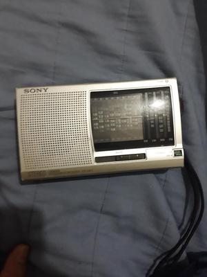 Vendo Radio Sony Como Nuevo