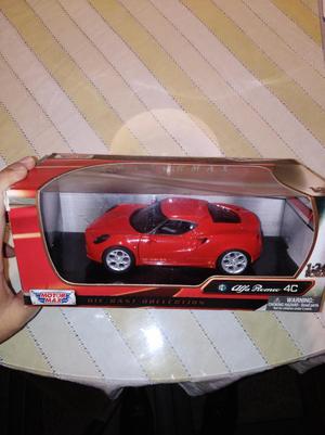 Carro de Colección Alfa Romeo 4c