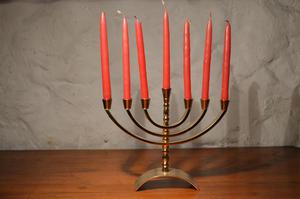 Hermoso Hanukkah