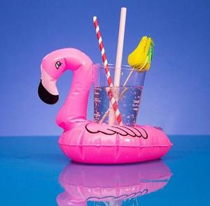 flotador flamingo porta bebida