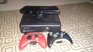 Xbox 360 con Kinect en Perfecto Estado