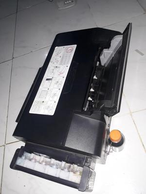 Epson L800 Solo Impresora con 6 Colores