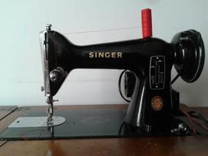 Maquina de Coser Singer Familiar