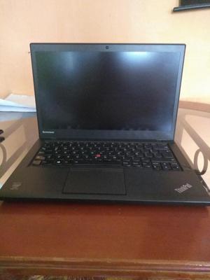 Portátil Lenovo T440s