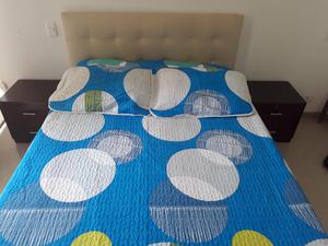 CAMA DOBLE EN CEDROS DE 2 MTS X 1.47 MTS 2 MESAS