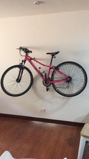 Vendo Bicicleta Trek, color rosado en buen estado y poco uso