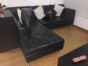 Sala en L con cuerina para tapizar