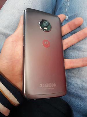 Moto 5 Plus