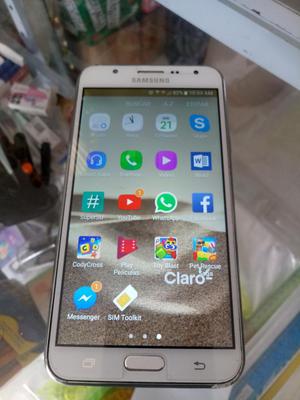 Samsung Galaxy J7 Como Nuevo