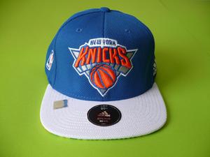Gorra adidas New York Knicks NBA NUEVA Visera Plana Snapback