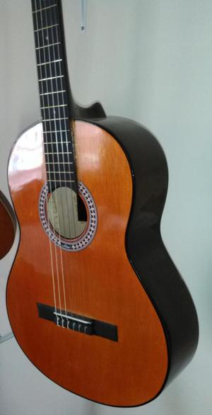 GUITARRA CLÁSICA Nueva