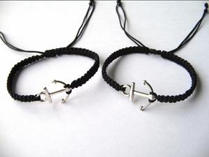 Hermosas Pulseras para Hombres Y Mujeres