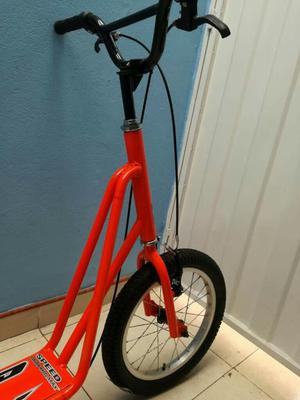 Se Vende Patineta Completamente Nueva