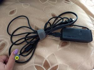 Vendo Cargador Lenovo