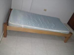 SE VENDE CAMA SENCILLA CON COLCHON, COMEDOR Y ESTUFA