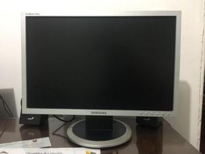 Monitor SAMSUNG LCD de 19