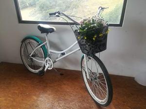 Bicicleta con Canasta tipo Playera Poco uso Como Nueva