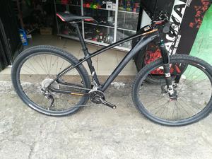 Gw Shark Rin 29, Carbono