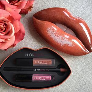 Estuches de Labiales Huda Beauty