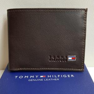 billetera tommy hilfiger caja marcada