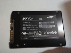 Vendo disco duro SSD estado solido 1 Tb.