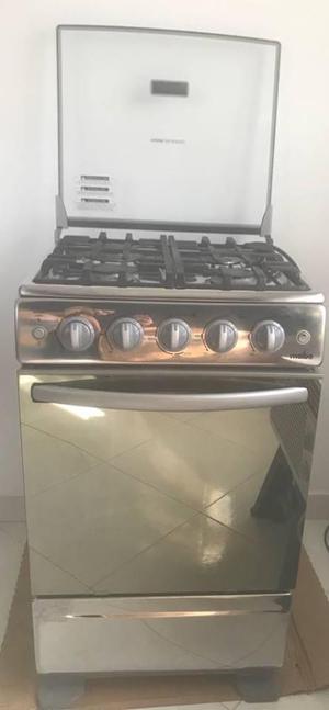 Cocina a gas, marca Mabe, Modelo TX1G5CON.