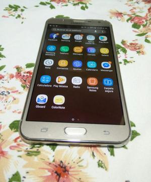 Samsung Galaxy J7 Neo, Flash Frontal