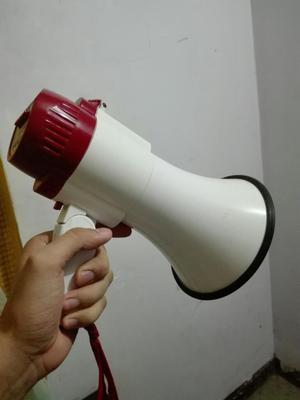 Megafono Recargable