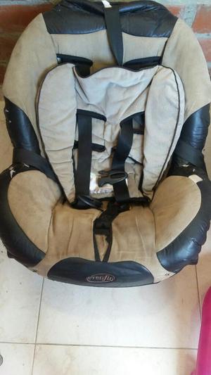 Se Vende Silla de Carro para Bebe