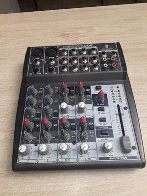 Mixer Behringer Xenix