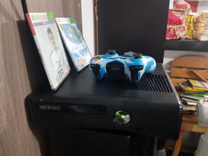 Xbox Slim 5.0 con 1 Control Y 2 Juegos
