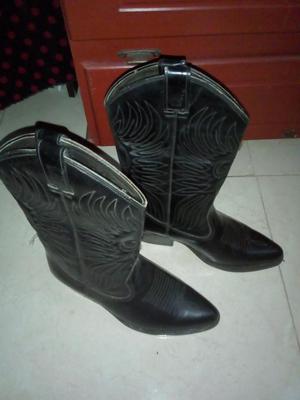 Botas en Cuero