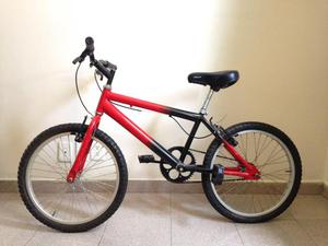 Linda bicicleta para niño o jovencito a la venta