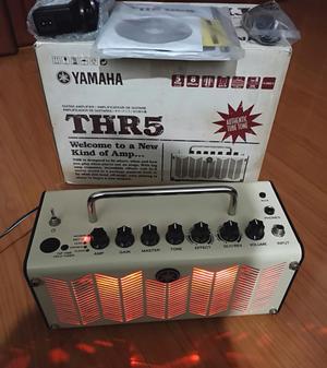 Amplificador para Guitarra Yamaha Thr5