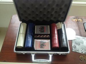 Set Maletin Cartas,poker,blackjack Metalizado 200 Fichas