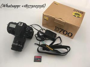 Nikon D700 con lente de  mm